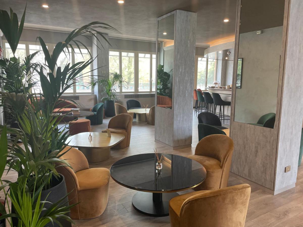Hotel Embassy Pero Dış mekan fotoğraf