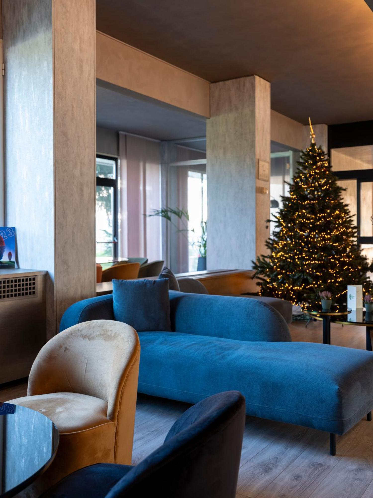 Hotel Embassy Pero Dış mekan fotoğraf